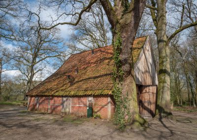 Erve Beverborg in het Twentse landschap bij De Lutte